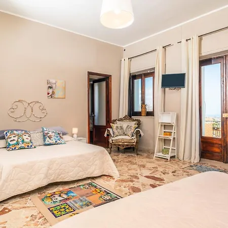 شقة Vittoria Holidays *